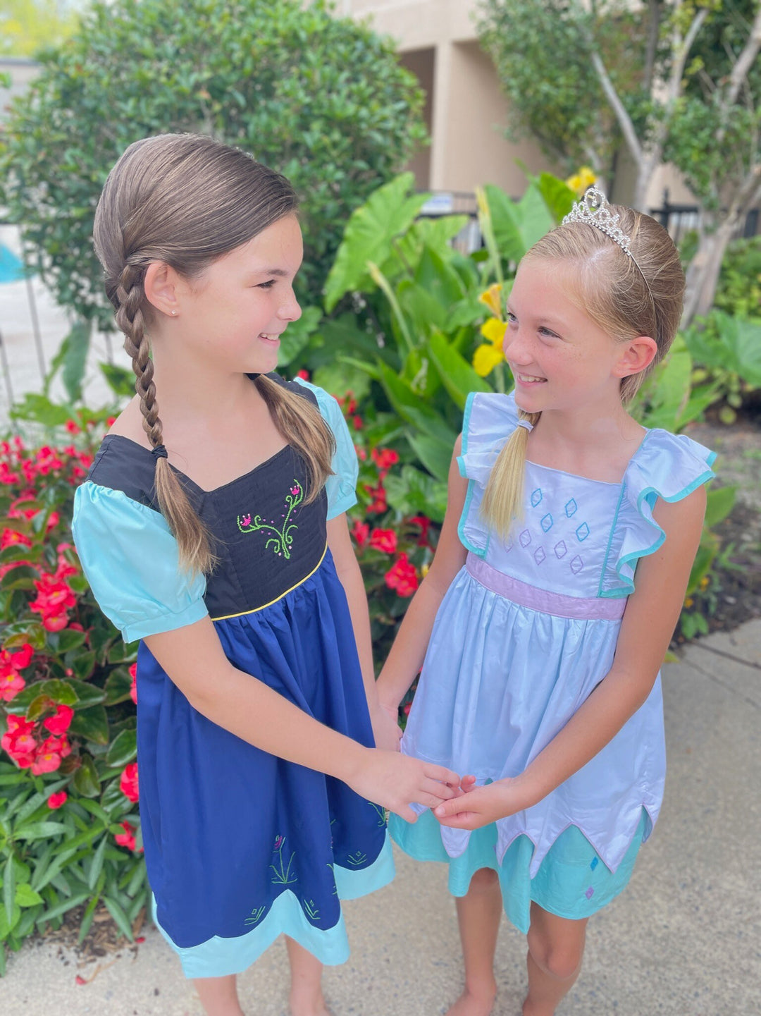 elsa frozen princess dress NIYIGEJI Womon Halloween Cosplay Costume Stage Costume blue/S : Clothing, Shoes & Jewelry comfortable fit Toddler Elsa Dress Costume -