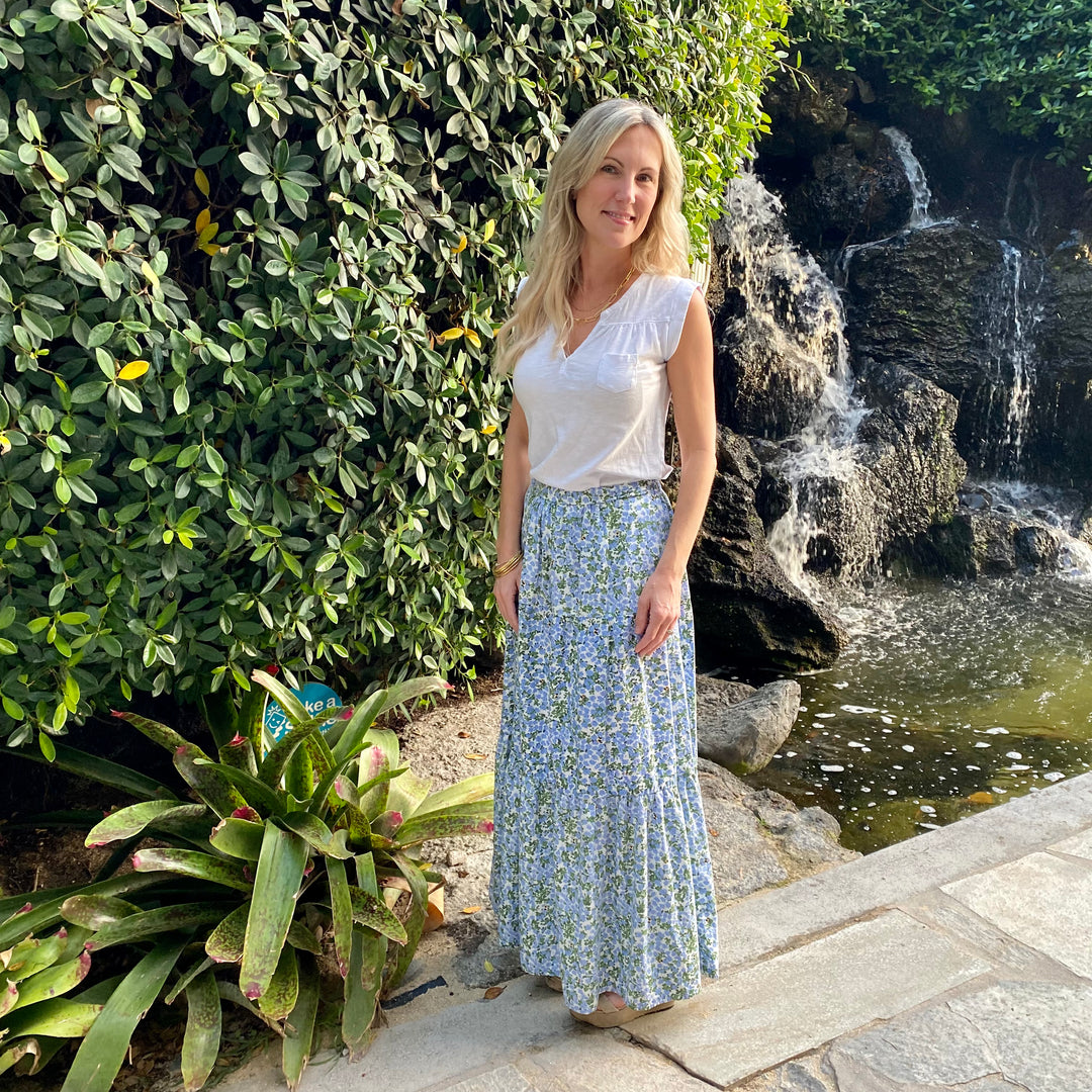 極美品✨PLEATS PLEASE 花柄　水色　花柄　ノースリーブ　メッシュ Floral Ladies Maxi Skirt- Hydrangea & Bee Print – Pleats and Stitches